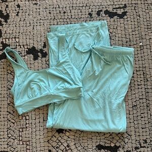 Old Navy Women's Light Blue Pajama Set